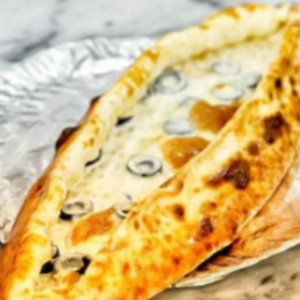 فطائر جبن بالزيتون